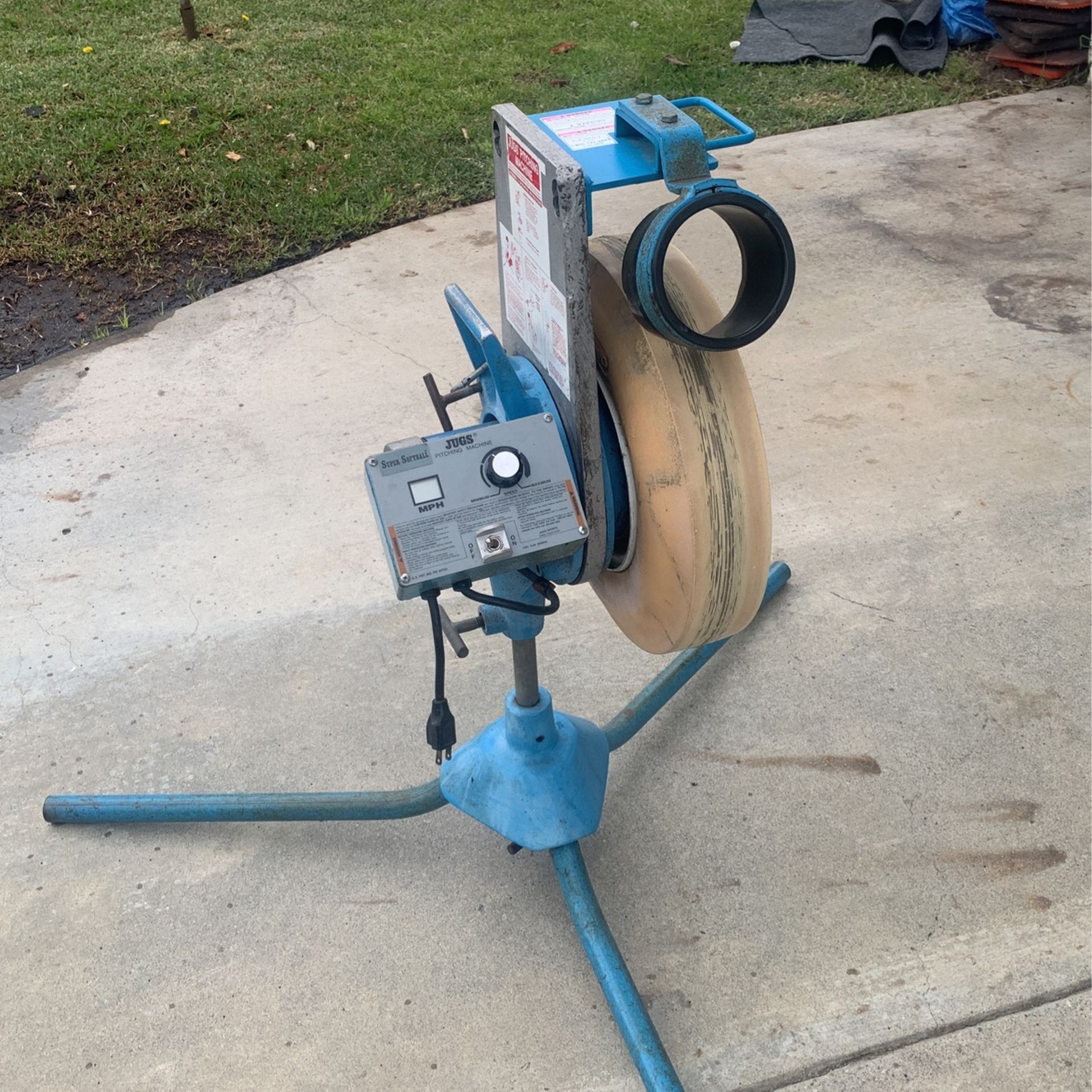 Jugs Pitching Machine