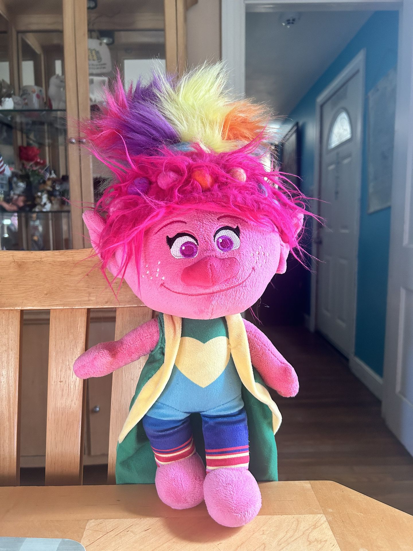 DreamWorks 20” Plush Poppy Trolls Doll w Cape