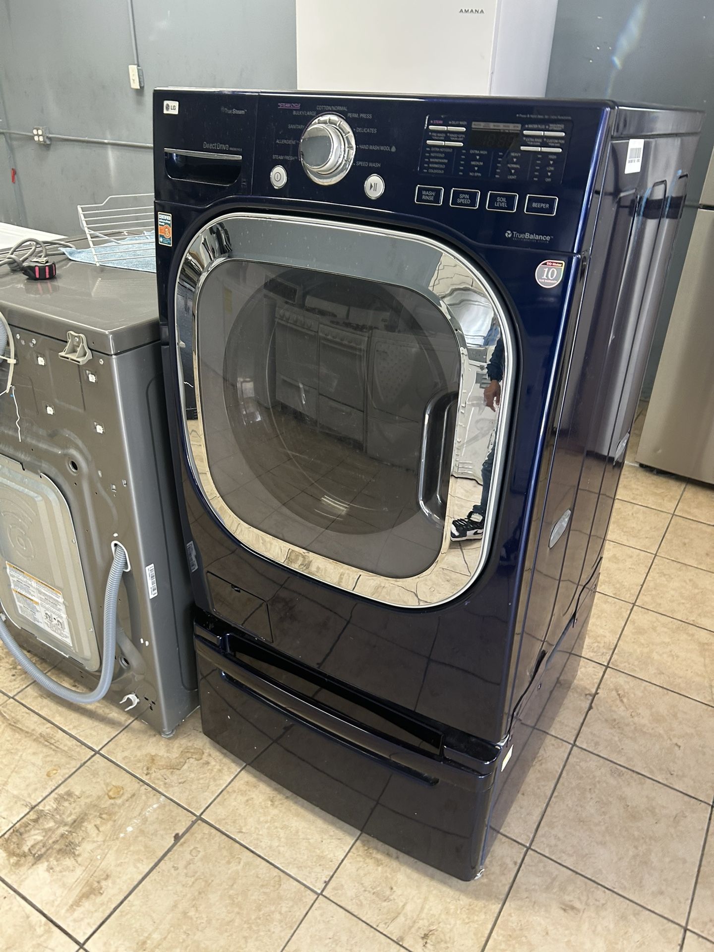 Lg Heavy duty washer &gas Dryer
