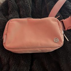 Lululemon belt buckle 