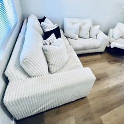 Title: $625 Ashley Cloud Sectional + Recliner - MUST GO