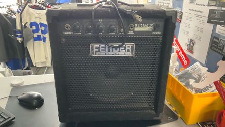Fender Rumble 15 Bass Amp