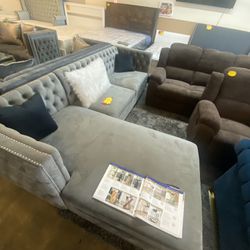 grey Tufted Sectional 