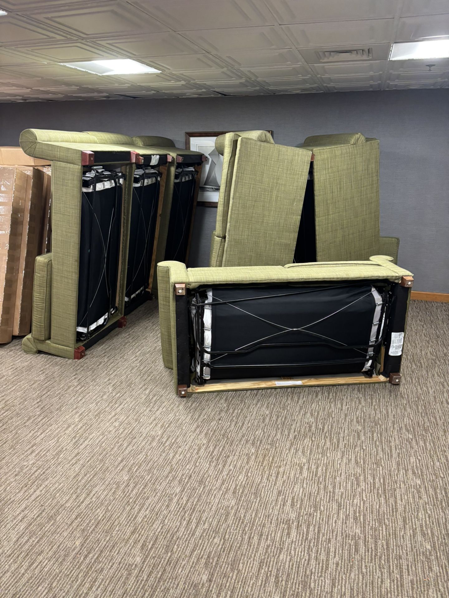Free Sofa And Chairs 