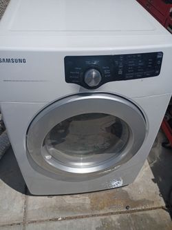 Gas dryer Samsung in good condition