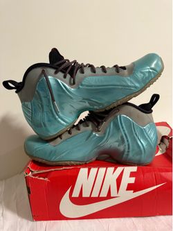 Shoes Shoes