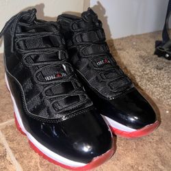 Air Jordan 11 Bred