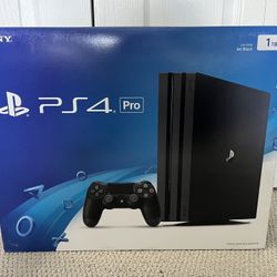 PlayStation 4 (PS4) Bundle