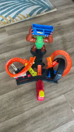 Hot Wheels Track