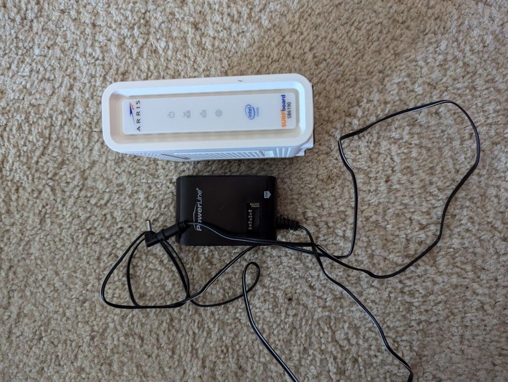 ARRIS SURFboard SB6190 32 x 8
DOCSIS 3.0 Cable Modem - White