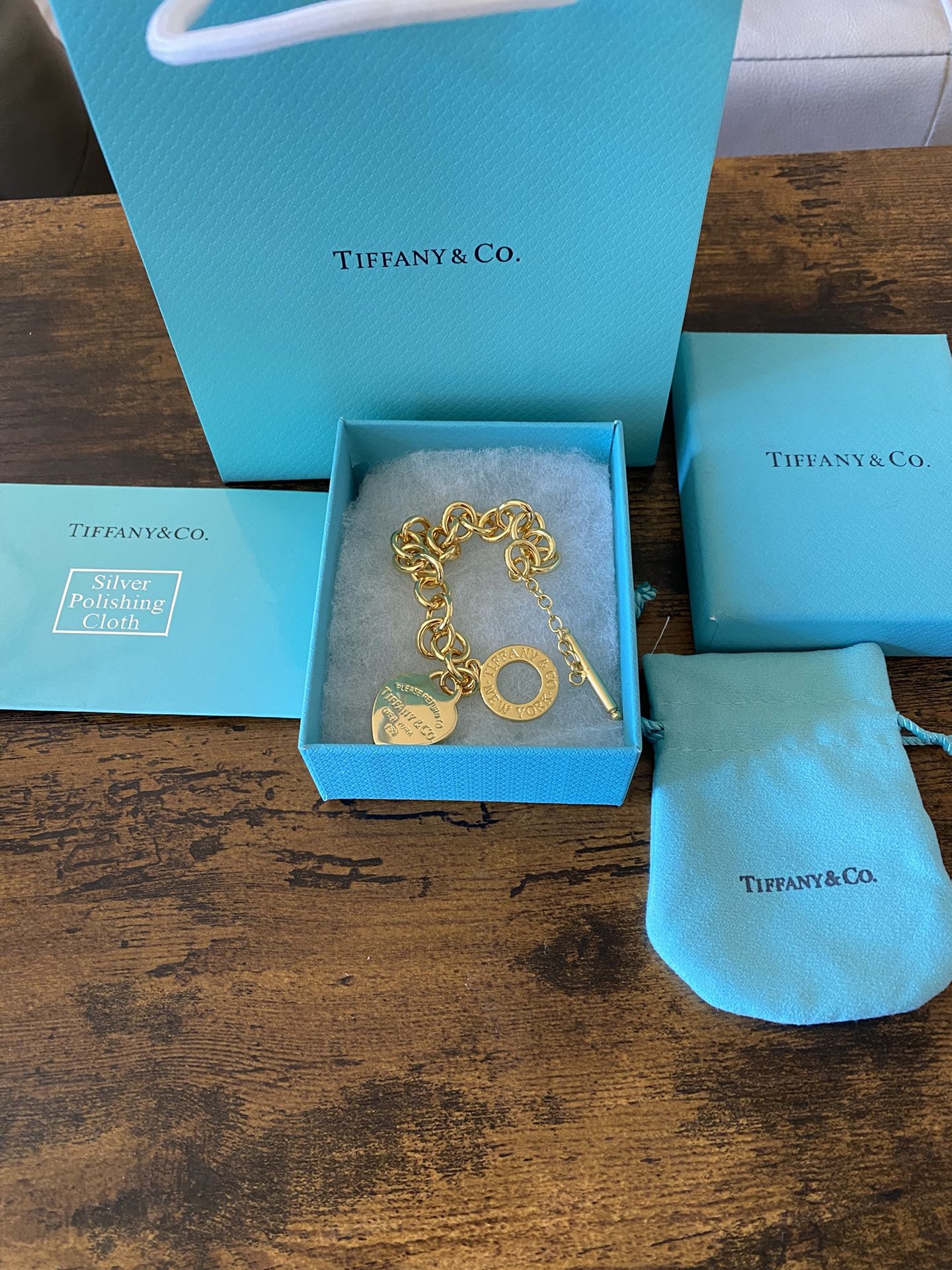 Tiffany & Co Heart Tag ToggleGold Bracelet