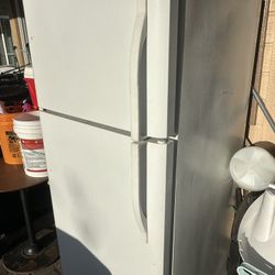 KENNMORE Refrigerador 