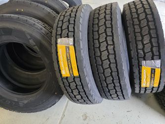 295/75R22.5 SET OF 8 TRUCK TIRES FOR SALE AT SPECIAL.WE FINANCE NO CREDIT NEEDED💥