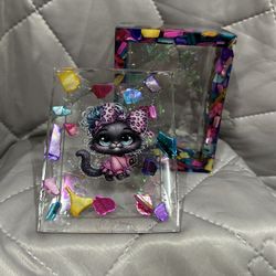 Resin Custom Dazzling Creations 