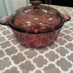 CORNING PYREX VISION CRANBERRY 1.5 QT COVERED CASSEROLE DISH