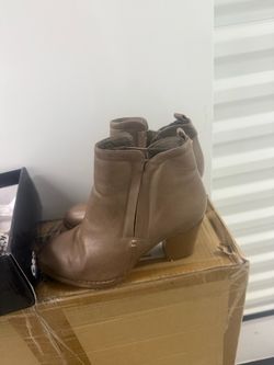 Shoes size 6