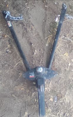 Tow hitch with stabilizer and adjustable