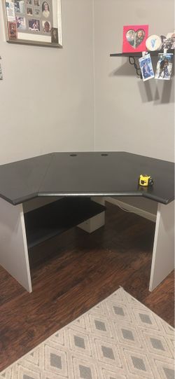 Corner Desk Black and Grey
