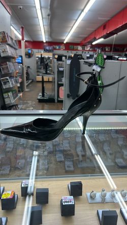 Black Patent Leather Stiletto Heel
