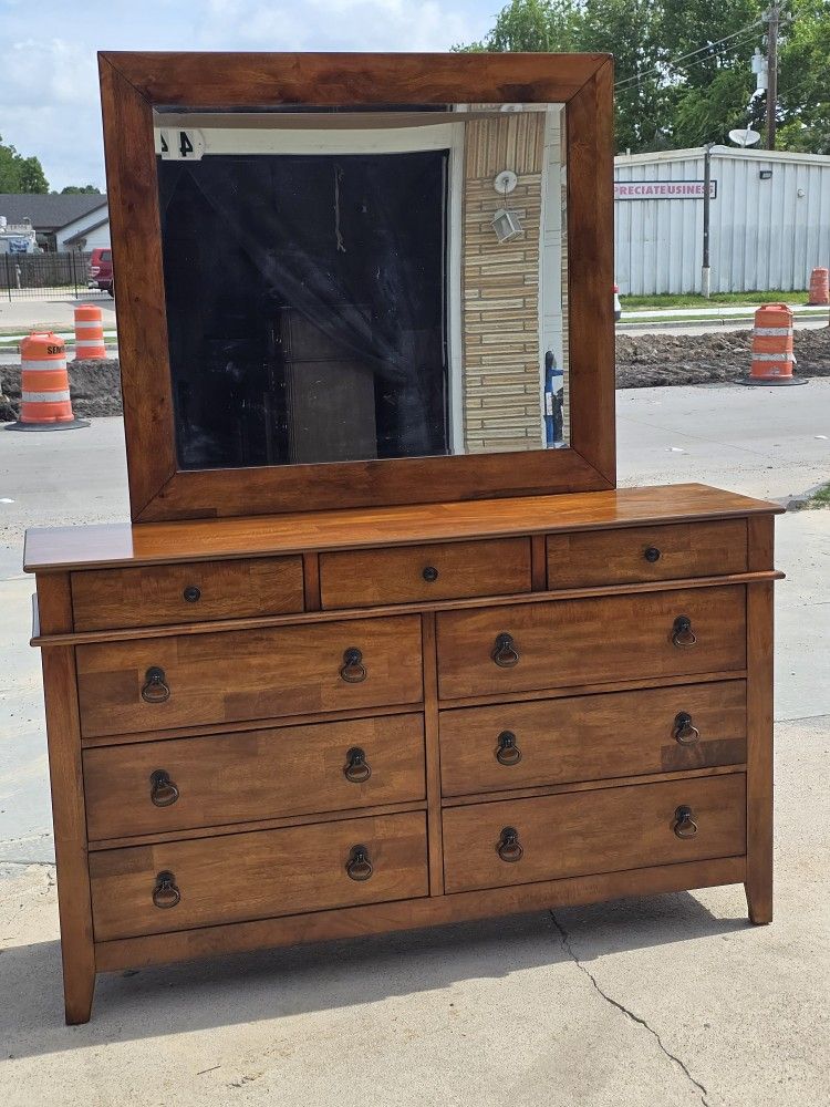 DRESSER WITH MIRROR