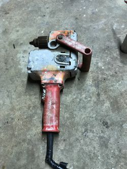 Needs repair. Milwaukee hole hawg 1/2”