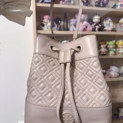 Tory Burch Bucket Bag 