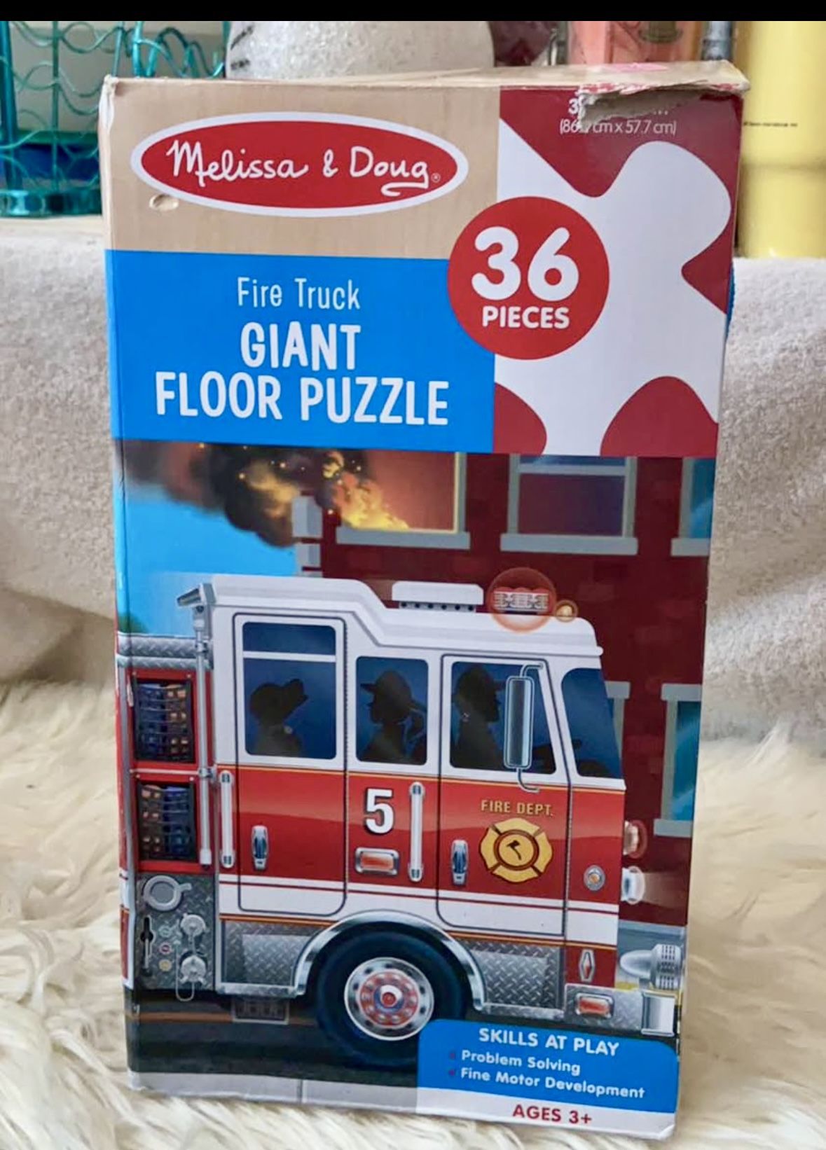 Melissa & Doug fire truck floor puzzle