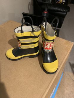 Toddler Rain Boots- Size 6