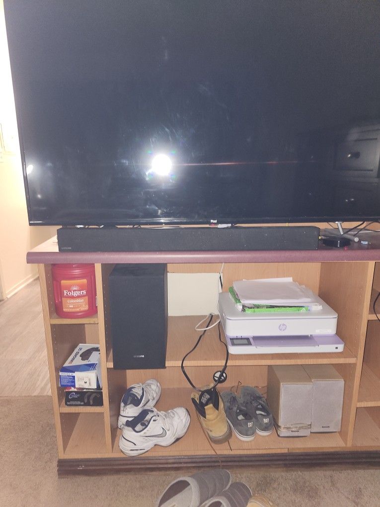 Samsung Soundbar With Bass Speaker . Bluetooth