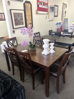 Dining set