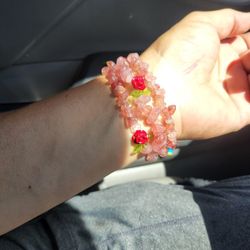 Gorgeous Quartz  Bracelets With Rose Charms