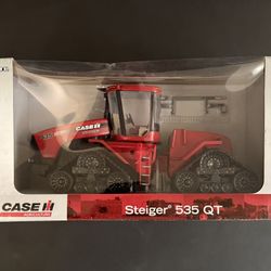 1/32 Ertl Case IH Steiger 535 QT Tractor DieCast 