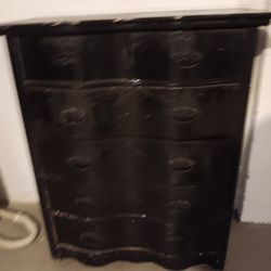Antique Solid Wood Dresser With Curvy Drawers