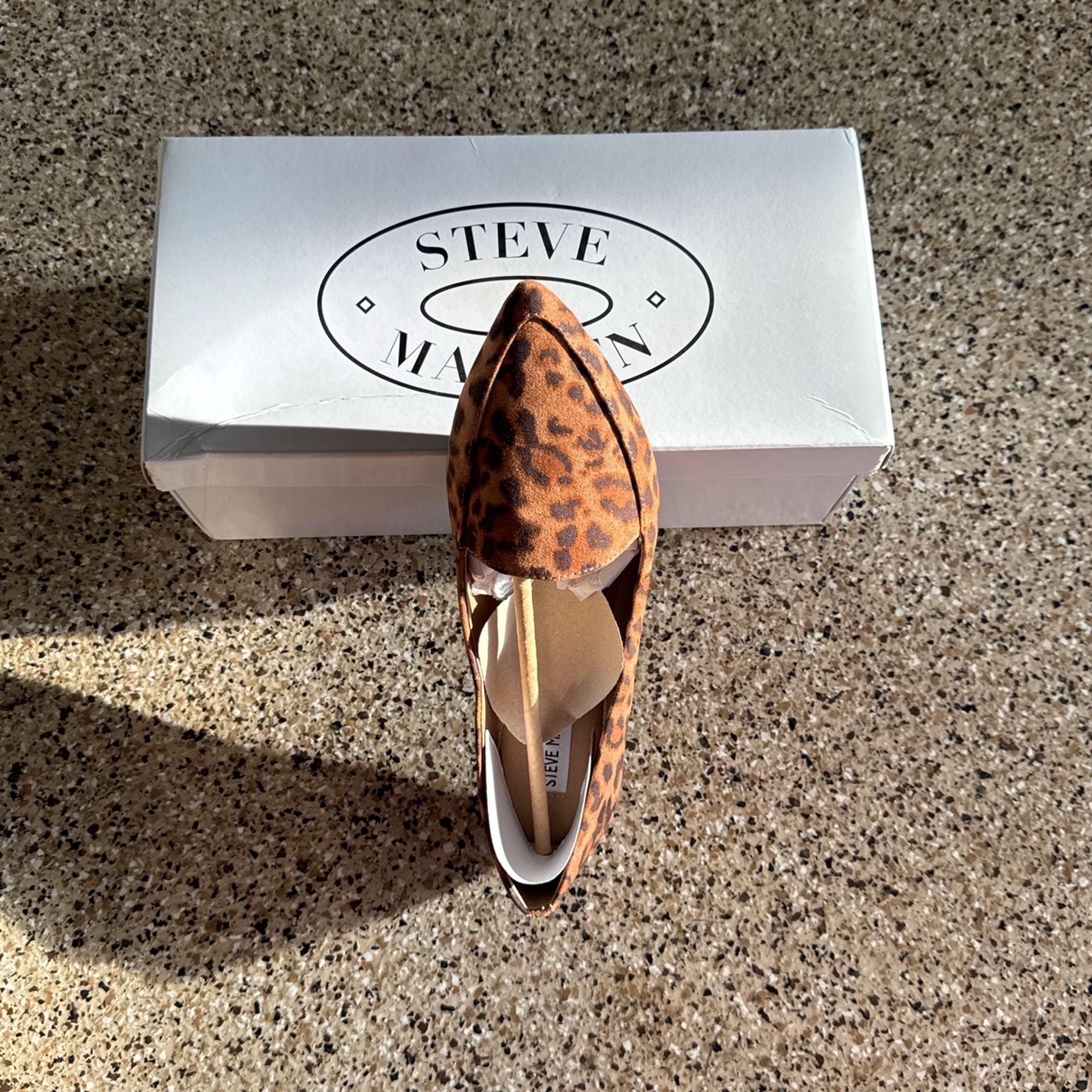 Women’s Shoes