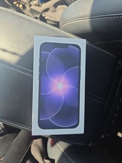 Iphone 17e SEALED UNLOCKED