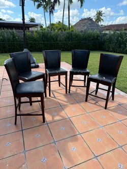 Set of 5 Dark Wood Counter Height Bar Chairs