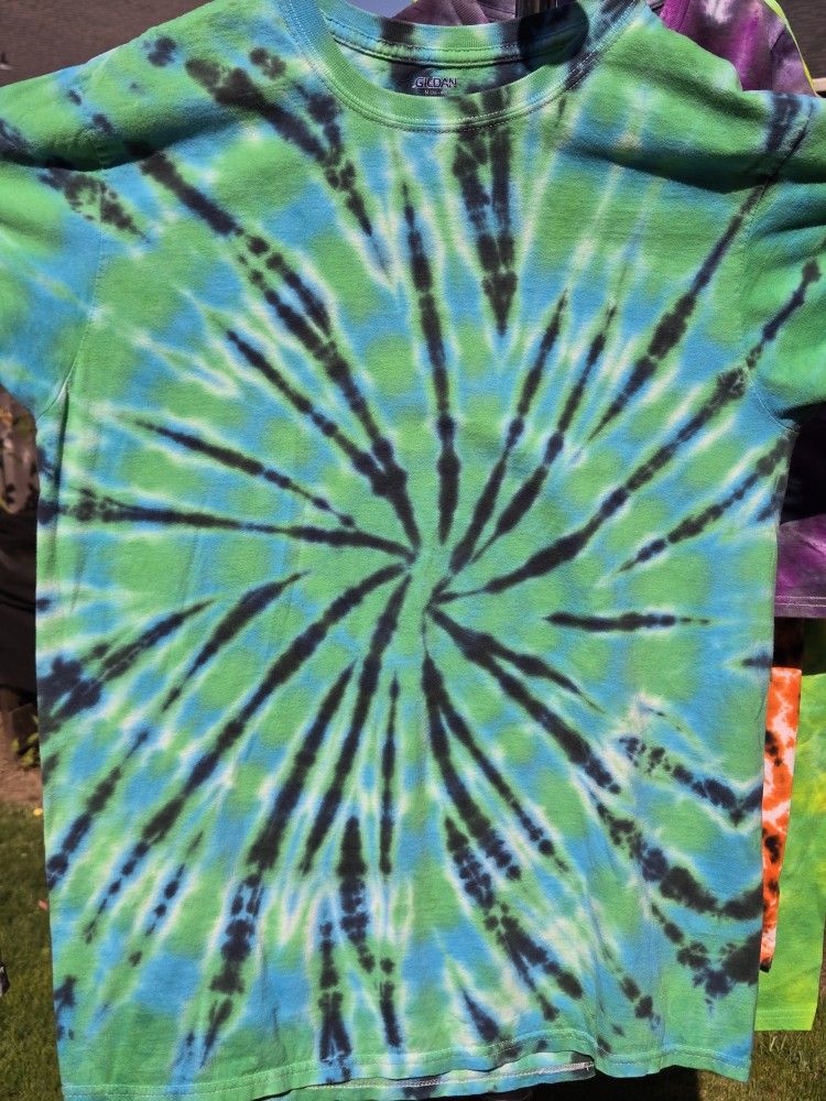 Tie Dye Shirt Size Adult Medium