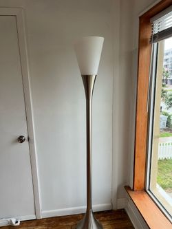 Tall lamp