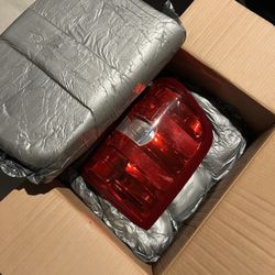 2007 To 2013 Silverado OE Tail Lights 