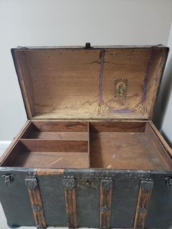 1880s Antique Dome Top Steamer Trunk 