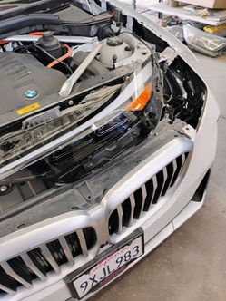 2026 Hyundai Elantra OEM front left head lamp.