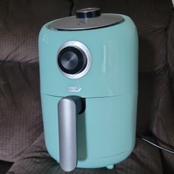DASH air Fryer 