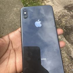 IPhone XR Max PICK UP ONLY 