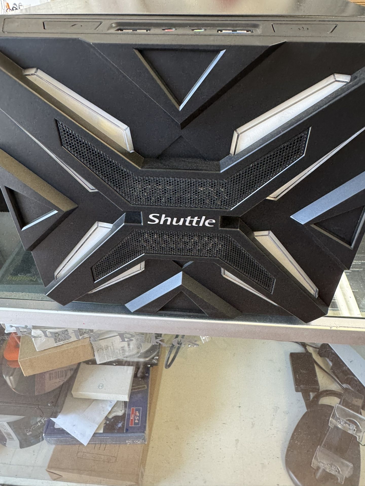 Shuttle Gaming PC i7-7700K / RTX 3060 / 16GB RAM / 1TB SSD / Windows 10 Pro