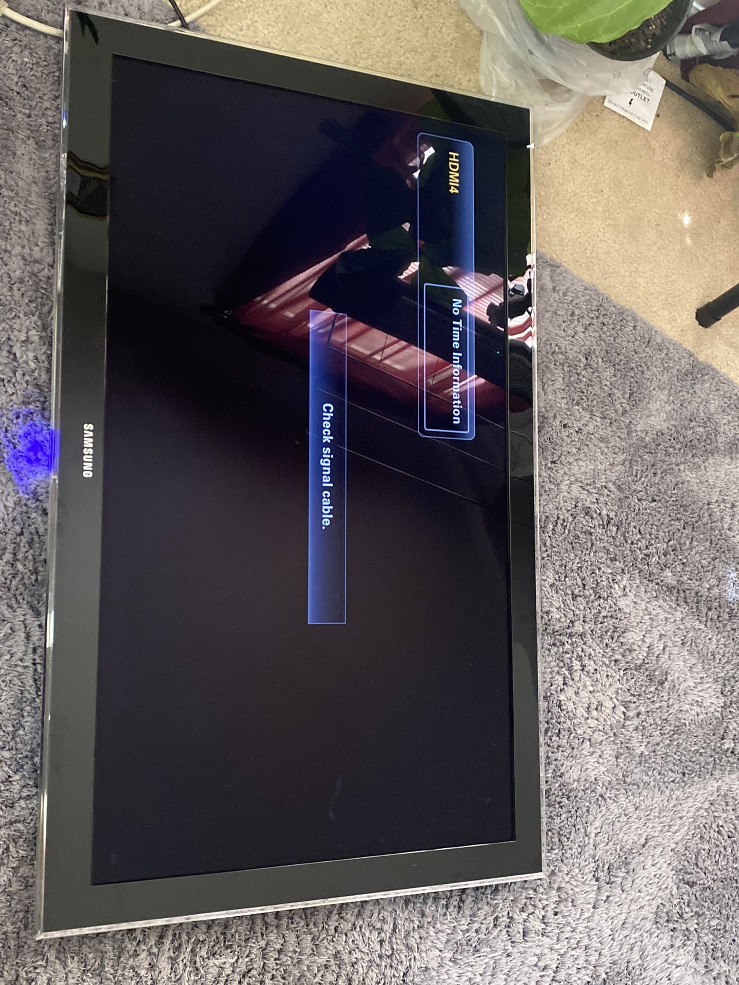 Samsung Flat Screen For Sale