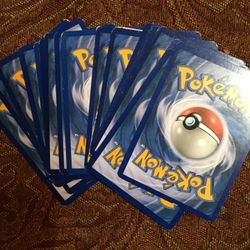 20 Pack Pokémon Cards Includes Four Foils