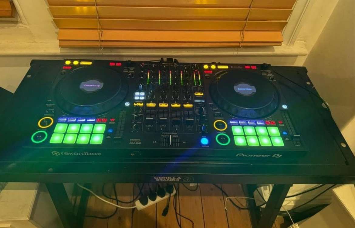 Pioneer-DDJ1000-Rekordbox-4-Channel-DJ-Controller