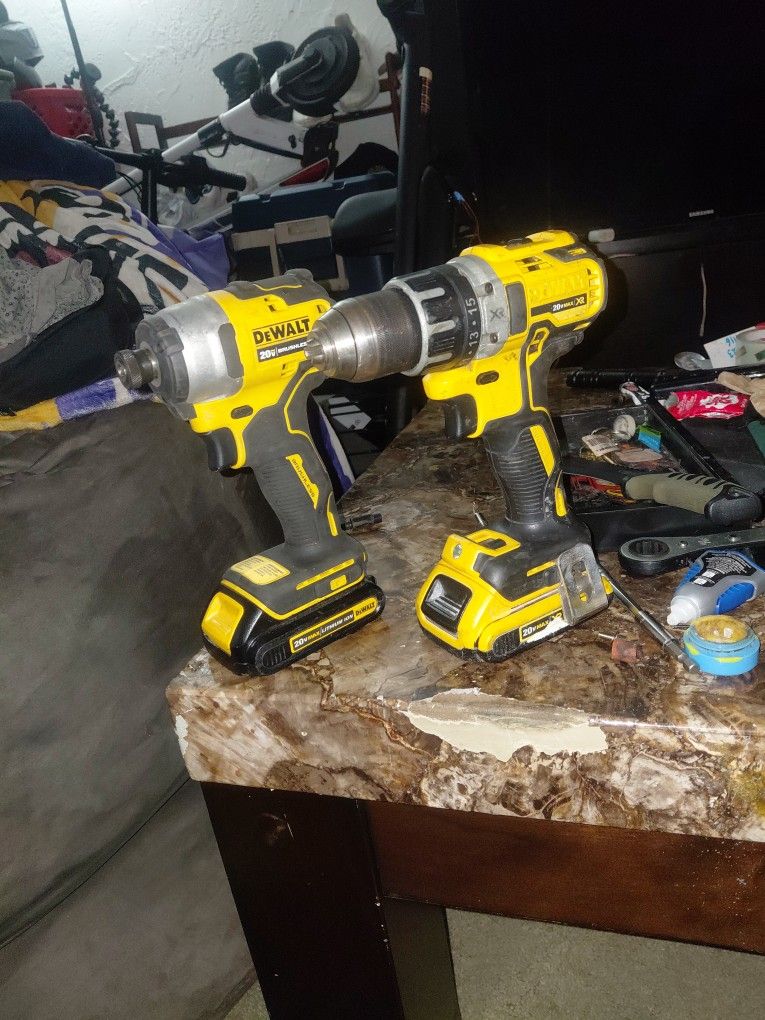 Dewalt 20volt Max Drill/impact Drill