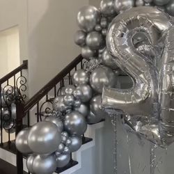 Balloons/Party Decorations 