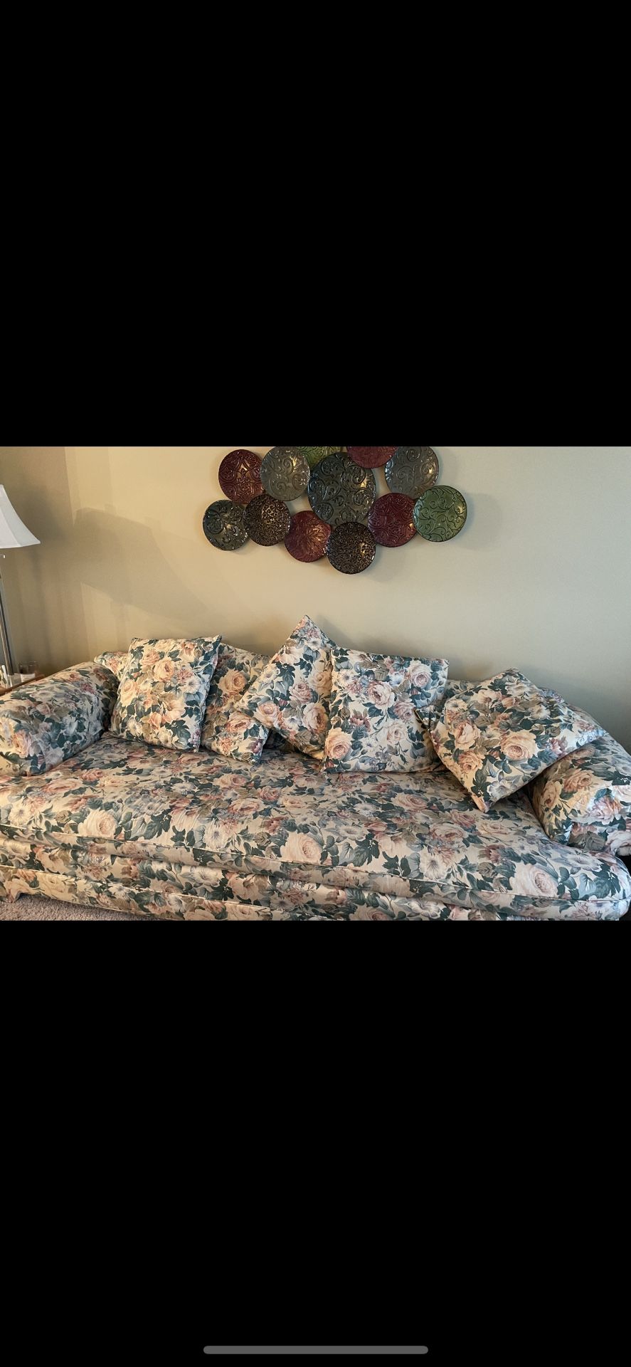 Floral Vintage  Couch Set 